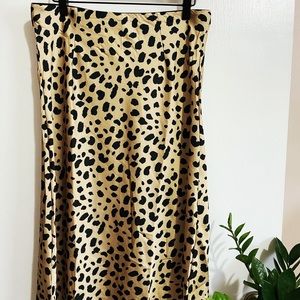 Cheetah Print Satin Midi-Skirt